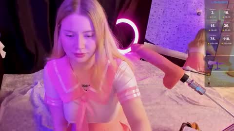 lillie_berry online show from November 2025 04:59:02 AM