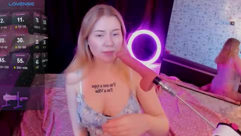 lillie_berry online show from December 2025 04:51:01 AM