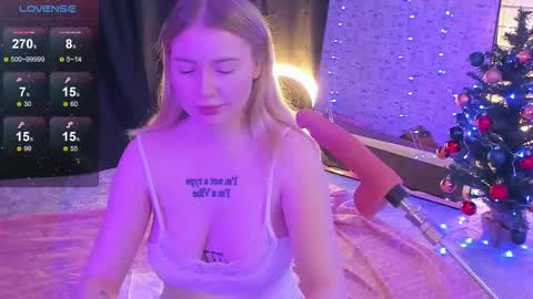lillie_berry online show from December 2025 04:54:01 AM