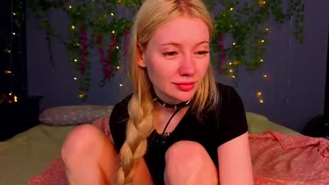 lillie_berry online show from July 2026 05:14:01 AM