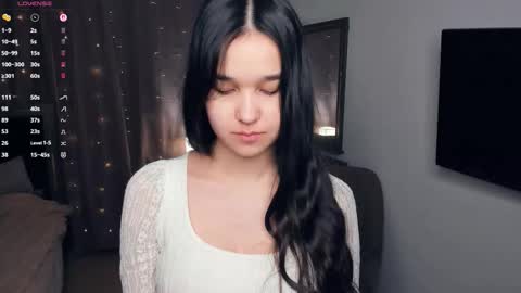 Snapshot of lilliecelina chatting on January 2026 07:34:01 AM Celina Lillie online show from January 2026 07:34:01 AM