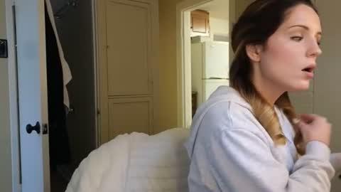 lilly_adams88 online show from June 2026 11:46:01 PM