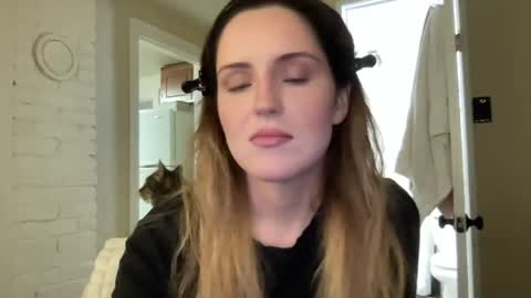 lilly_adams88 online show from June 2026 02:56:02 AM