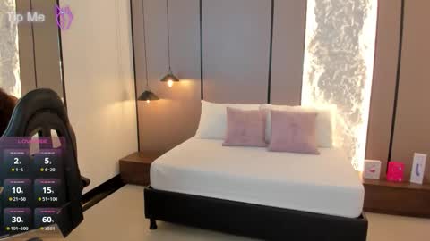 L I L L Y online show from February 2026 12:24:01 PM