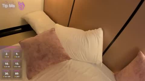 L I L L Y online show from March 2026 01:51:03 PM