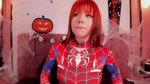 Snapshot of lilly_blear chatting on October 2025 04:35:02 AM lilly online show from October 2025 04:35:02 AM