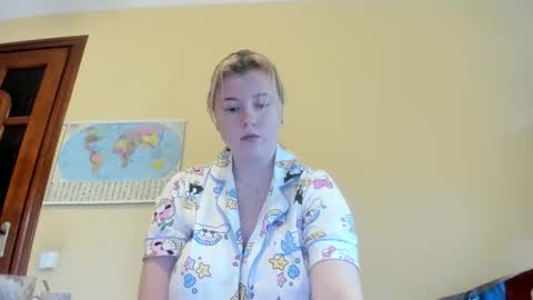 Lilly Depp online show from October 2025 11:32:02 AM