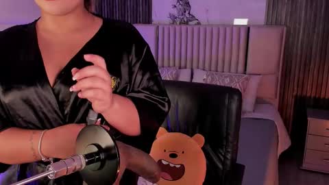 Lilly Ortiz online show from March 2026 08:05:01 PM