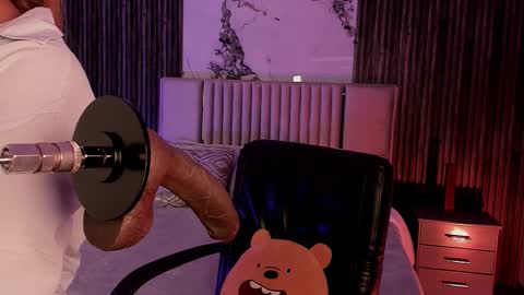 Lilly Ortiz online show from March 2026 11:32:01 AM