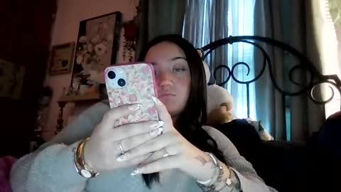 Snapshot of lillypad2004 chatting on February 2026 09:51:02 PM anna online show from February 2026 09:51:02 PM