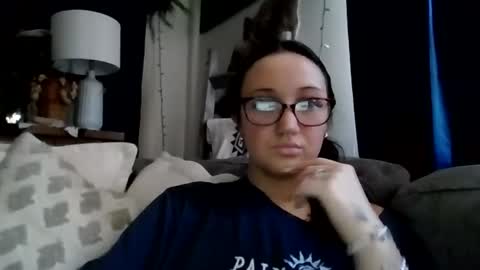 Snapshot of lillypad2004 chatting on February 2026 05:46:02 PM anna online show from February 2026 05:46:02 PM