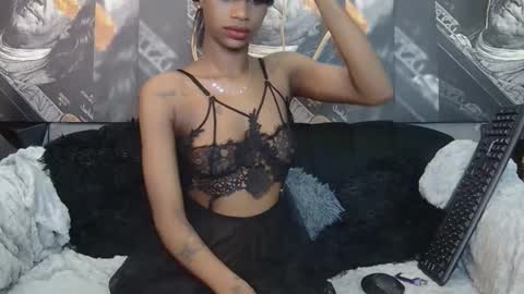 lilmissbaddiexxx online show from April 2026 04:06:01 AM