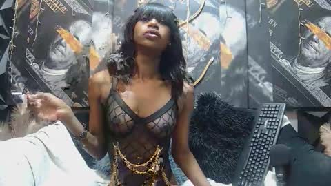 lilmissbaddiexxx online show from June 2026 09:53:01 PM