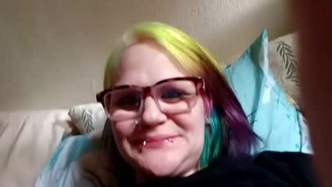 LilMizzTwizid online show from May 2026 06:58:01 PM