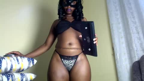 lilpretty16 online show from July 2026 05:01:02 PM