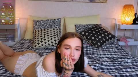 Jesse and Grace online show from December 2024 06:09:02 PM