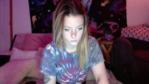 Luna online show from July 2026 03:04:01 AM