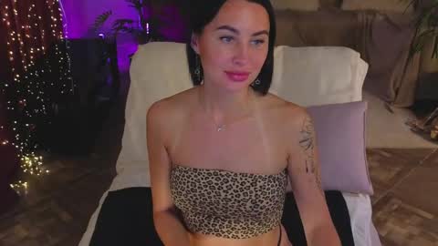 Lilu online show from May 2026 04:34:02 PM