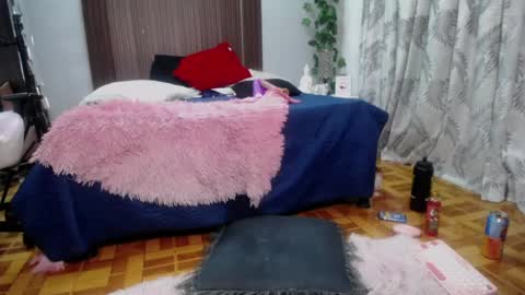 lilu online show from June 2026 06:52:02 AM