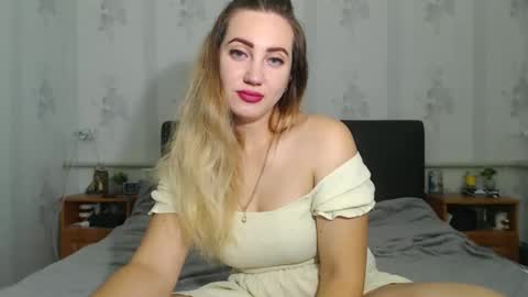 Snapshot of lilu_cute25 chatting on November 2025 10:10:02 PM lilu_cute25 online show from November 2025 10:10:02 PM