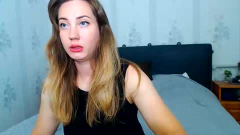 lilu_cute25 online show from June 2026 07:14:02 PM