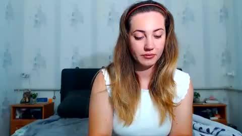 lilu_cute25 online show from June 2026 08:41:02 PM