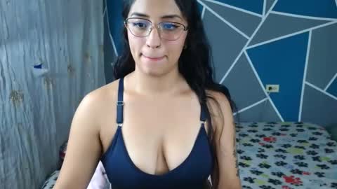 Snapshot of lilu_moon2 chatting on February 2026 07:48:01 PM lilu online show from February 2026 07:48:01 PM
