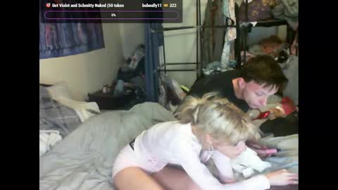 Snapshot of lilvioletxxx chatting on November 2025 02:34:02 AM Little Violet online show from November 2025 02:34:02 AM