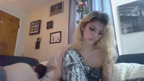 Little Violet online show from July 2026 08:33:01 PM