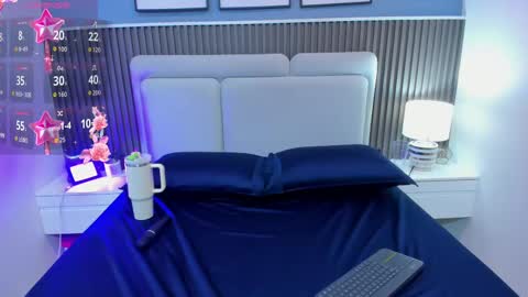  lily  online show from September 2025 09:22:02 AM