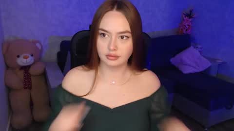 lily_baker_ online show from June 2026 07:45:02 AM