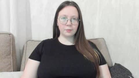 Lily Chays online show from January 2026 02:05:02 AM