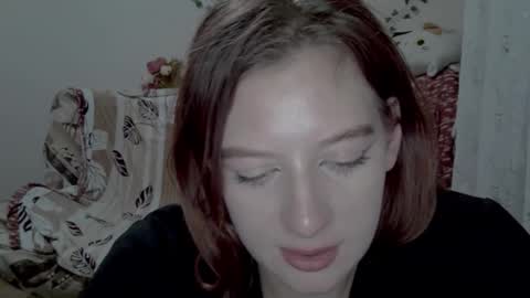 lily_ember online show from December 2025 08:04:02 PM