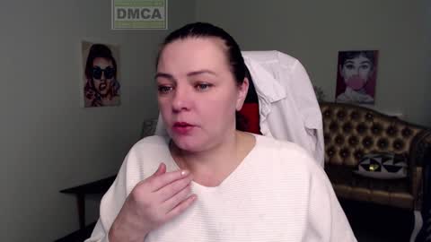 Snapshot of lily_flower7_ chatting on December 2024 09:54:02 AM Lily online show from December 2024 09:54:02 AM