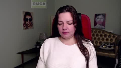 Snapshot of lily_flower7_ chatting on December 2024 01:55:02 PM Lily online show from December 2024 01:55:02 PM