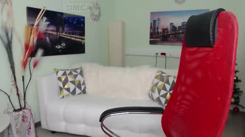 Lily online show from January 2026 06:06:02 AM