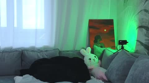 Lily online show from January 2025 10:06:02 AM