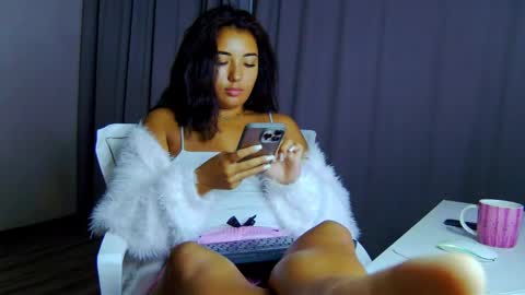 Snapshot of lily_foster_ chatting on April 2026 08:09:02 PM Lily online show from April 2026 08:09:02 PM