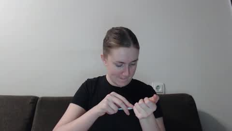 lily_love_x online show from January 2025 10:43:01 PM