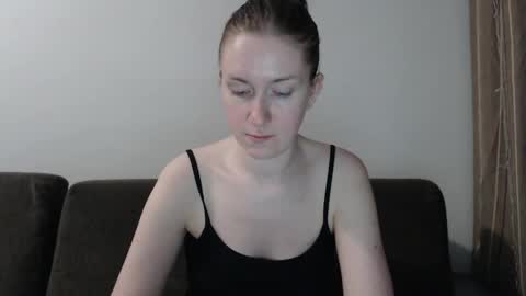 lily_love_x online show from June 2026 12:44:01 AM