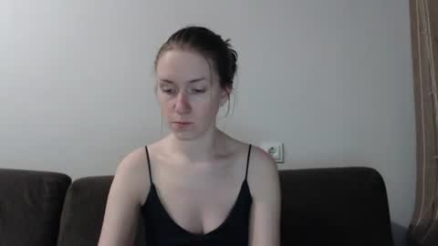 lily_love_x online show from June 2026 05:32:02 AM