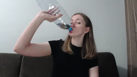 lily_love_x online show from July 2026 02:15:02 AM