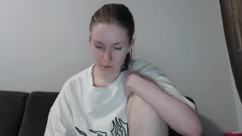 lily_love_x online show from July 2026 03:04:01 AM
