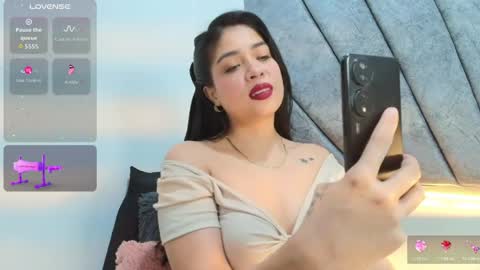LILY MEGHAN online show from June 2026 08:15:02 PM