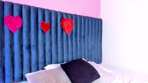 Snapshot of lily_miiller chatting on February 2025 08:36:01 PM Lily Miiller online show from February 2025 08:36:01 PM