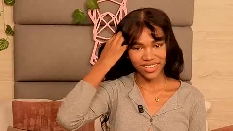 Snapshot of lily_miiller chatting on October 2025 08:51:02 PM Lily Miiller online show from October 2025 08:51:02 PM