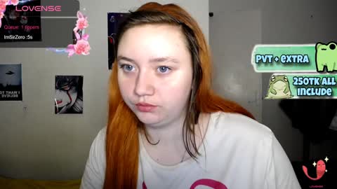 Snapshot of lily_shamy chatting on January 2025 05:01:01 PM Alice online show from January 2025 05:01:01 PM