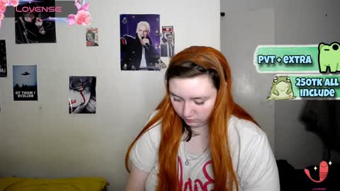 Snapshot of lily_shamy chatting on January 2025 11:04:02 PM Alice online show from January 2025 11:04:02 PM