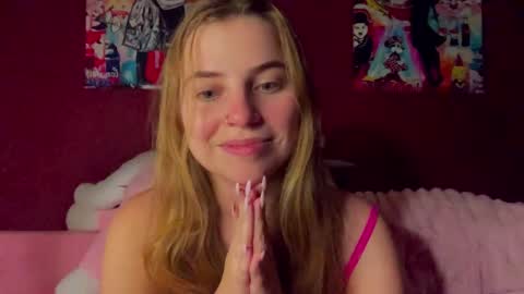 Snapshot of lily_smily chatting on January 2026 10:15:02 PM Lily online show from January 2026 10:15:02 PM
