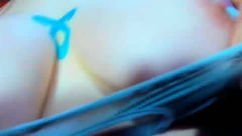 lily_stone04 online show from December 2025 05:34:01 AM